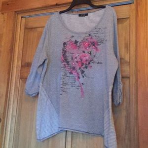 XXL pretty heart top with angle sides